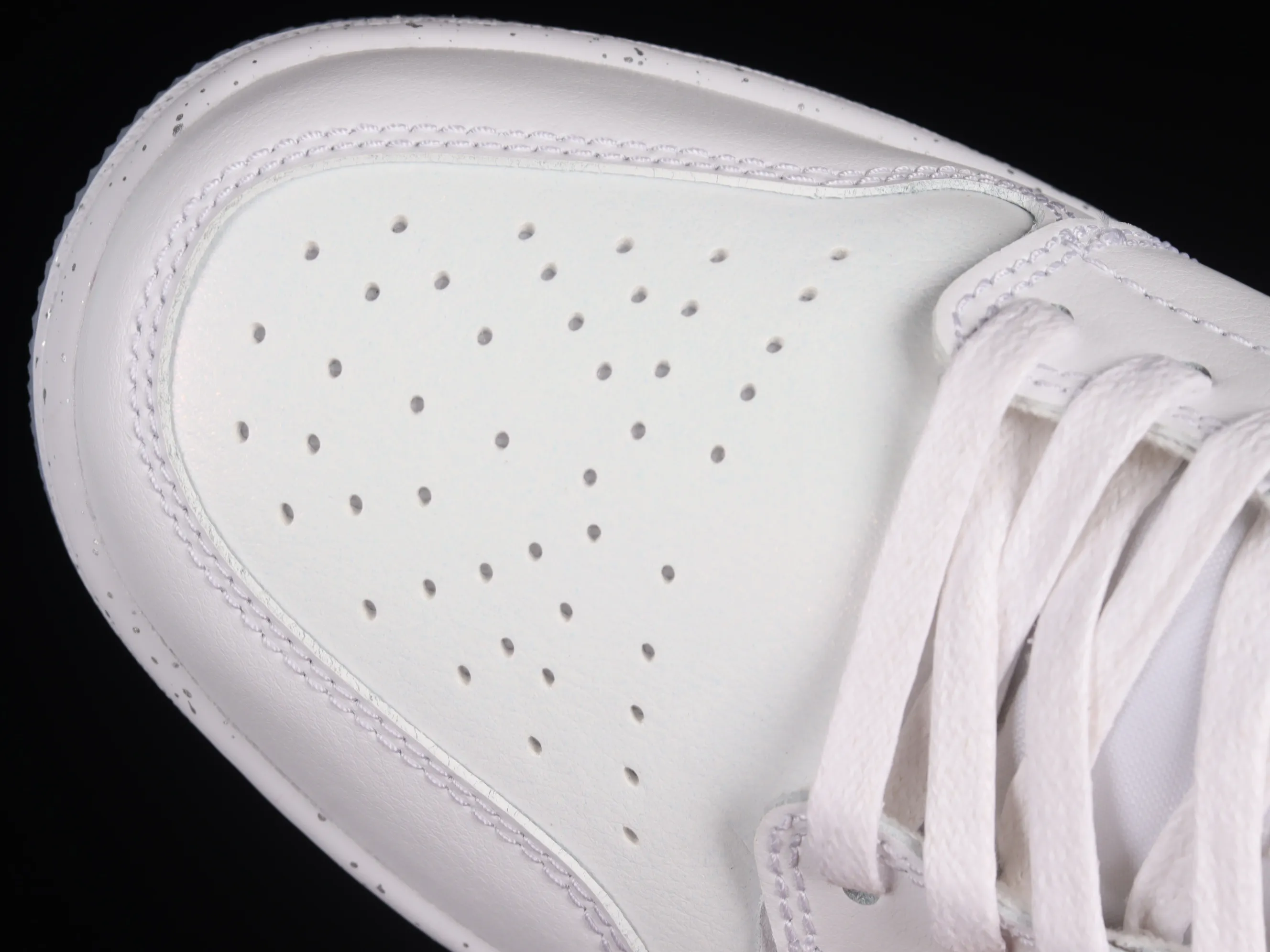 All categories Air Jordan Jordan series basketball shoes Air Jordan 1 Low G version pure original Air Jordan 1 Low "Dare To Fly" AJ1 Joe 1 silver cultural low-top casual sneakers FB1874-101
